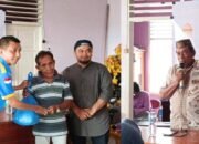 Penambang Rakyat Pohuwato dan Karang Taruna Salurkan Bantuan Sembako di Desa Buntulia Utara