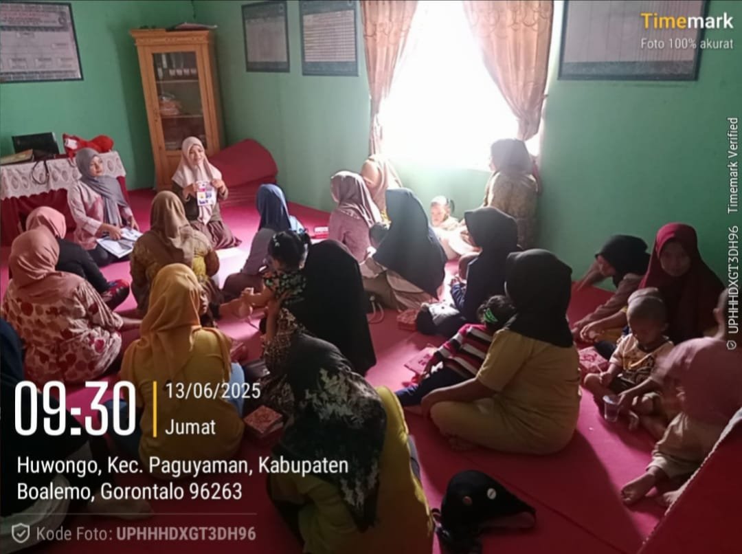 Pelaksanaan giat Posyandu Kelas Ibu Balita yang digelar pada Jumat, 13 Juni 2025, yang bertempat di Posyandu Anggrek Satu, Dusun Pagata, Desa Huwongo.