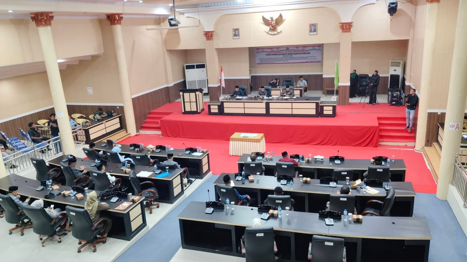 Suasana rapat paripurna Perubahan Anggaran Pendapatan dan Belanja Daerah (APBD) Tahun Anggaran 2025, di ruang sidang DPRD Kabupaten Boalemo, Selasa 23 September 2025.