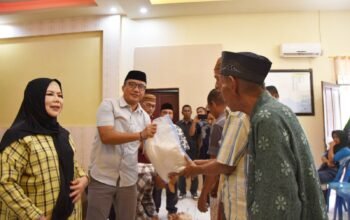 Wabup Lahmudin Hambali Pastikan Bantuan Pangan Pemprov Gorontalo Tepat Sasaran di Boalemo