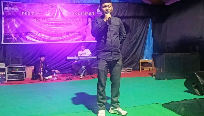 Dibawah Kepemimpinan Risden Pakaya, Pemdes Tapadaa Sukses Satukan Warga Lewat Festival Ketupat 2026