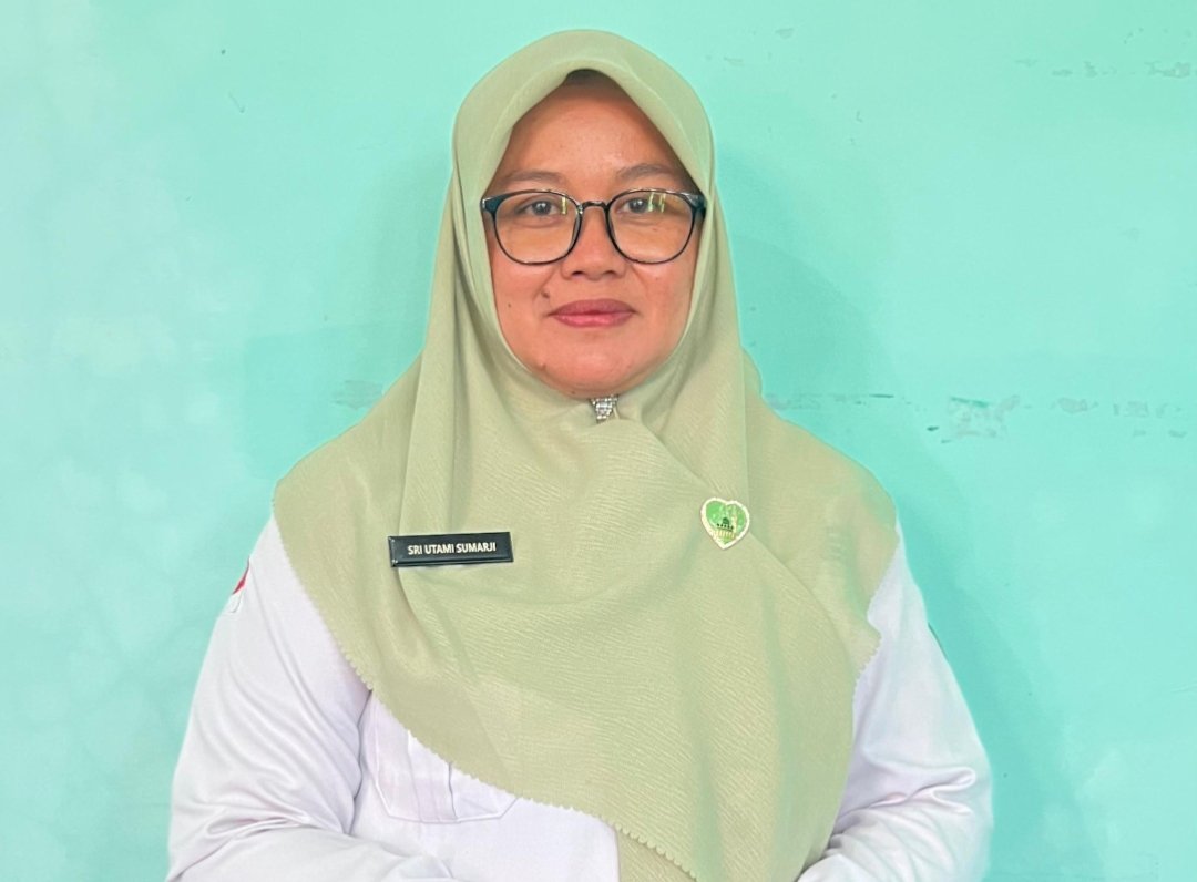 Kepala UPTD Puskesmas Bongo Nol, Bdn. Sri Utami Sumarji, SST.