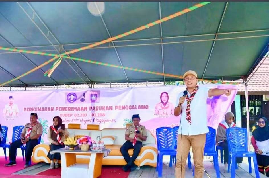 Wakil Bupati Boalemo, Lahmuddin Hambali turun langsung memberikan dukungan penuh pada acara Perkemahan Penerimaan Tamu Pasukan (PTP) Penggalang Gudep 02-287 dan 02-288 Pangkalan SMP Negeri 1 Paguyaman Tahun Pramuka 2026-2027, Rabu 15 Juli 2026.
