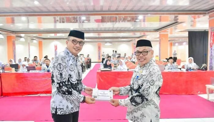 Perkuat Sinergi Pembangunan Pendidikan, Pemda Boalemo Dukung Kapasitas Pengurus PGRI