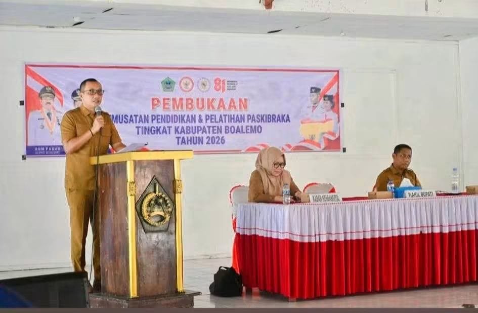 Wakil Bupati Boalemo, Lahmuddin Hambali, secara resmi membuka Pemusatan Pendidikan dan Pelatihan (Pusdiklat) Calon Pasukan Pengibar Bendera Pusaka (Paskibraka) Tingkat Kabupaten Boalemo Tahun 2026.