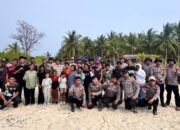 Maknai Sumpah Pemuda dengan Aksi Nyata, Kapolres Boalemo Pimpin Gerakan Pelestarian Lingkungan di Pulau Asiangi